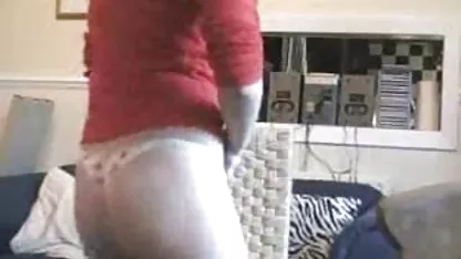 Perguruan tinggi mengisap video xx artis indonesia dick di klub