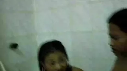 19 liar muda kumpulan xxx indo dan horny asing