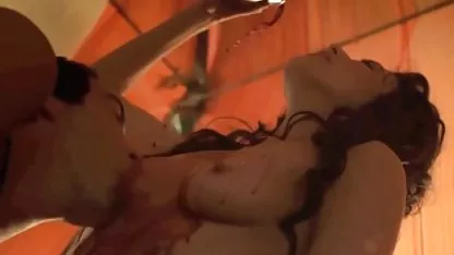 Istri dan xxx indo streaming pembantu di Rumah